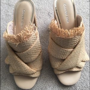 Gianni Bini raffia sandals